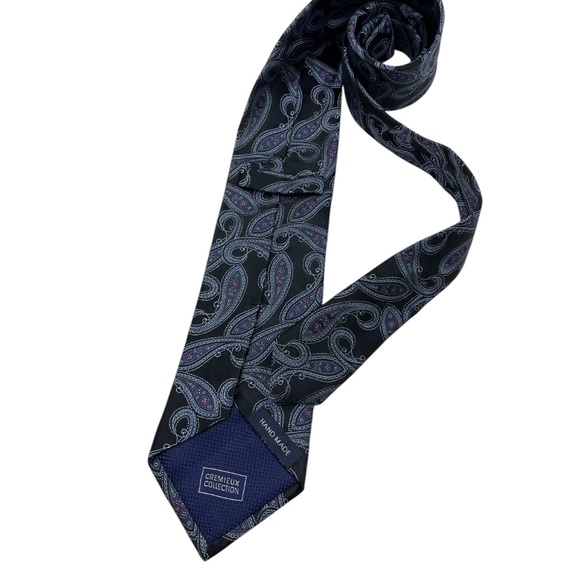 DANIEL CREMIEUX COLLECTION Black/Blue Paisley Silk LUXURY Tie HANDMADE USA - Picture 2 of 4